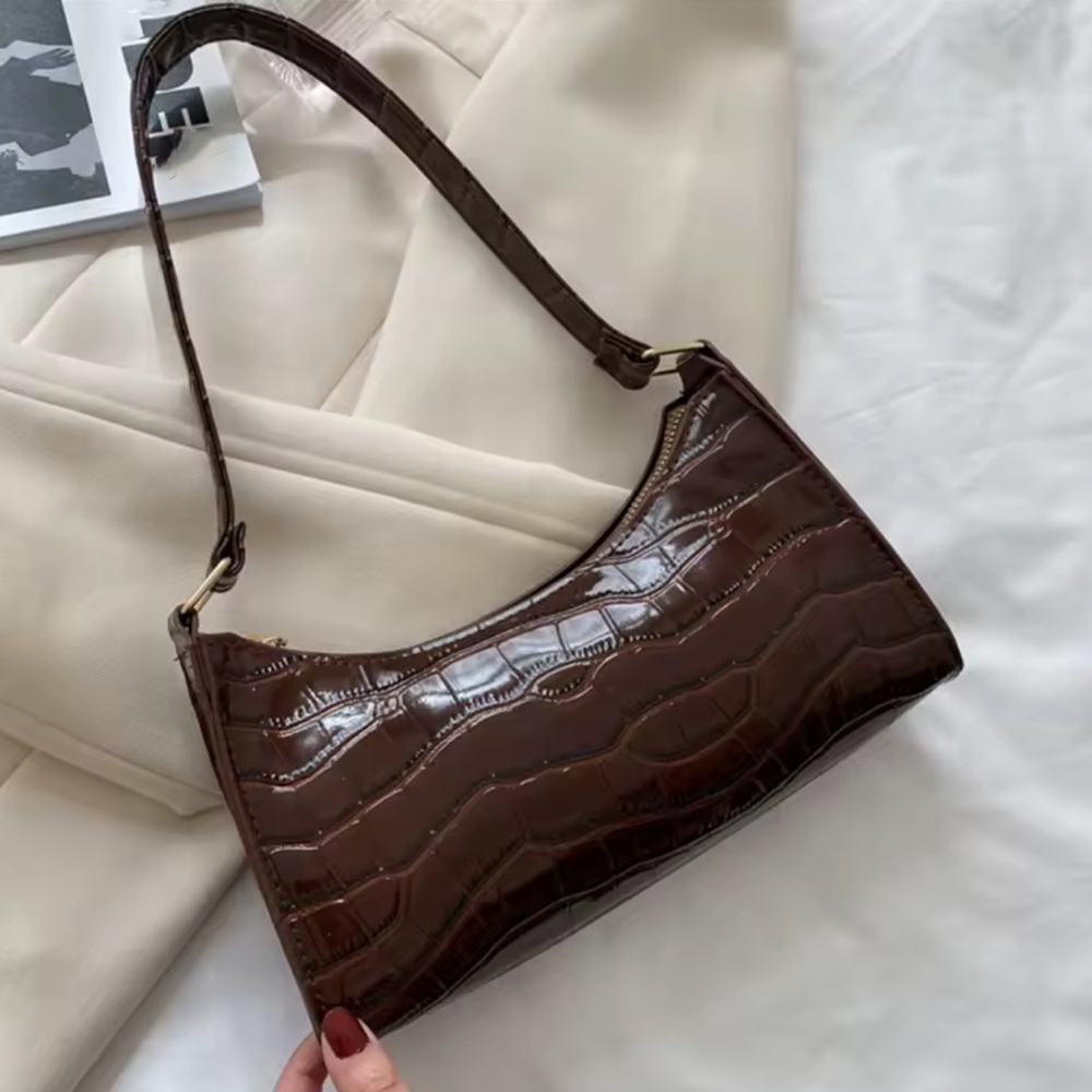 NWT - Purse Brown Crocodile-Embossed Shoulder Bag Leather With Zipper - Stylish - Picture 1 of 3
